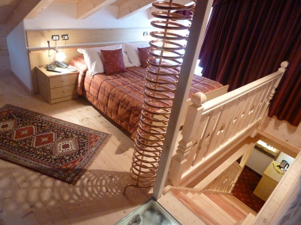 Hotel Ancora Castello-Molina di Fiemme Dış mekan fotoğraf