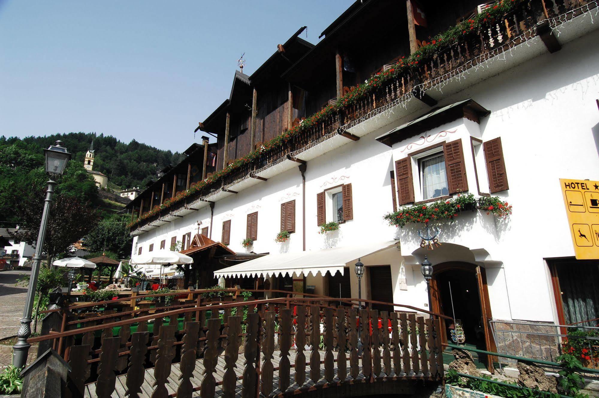 Hotel Ancora Castello-Molina di Fiemme Dış mekan fotoğraf