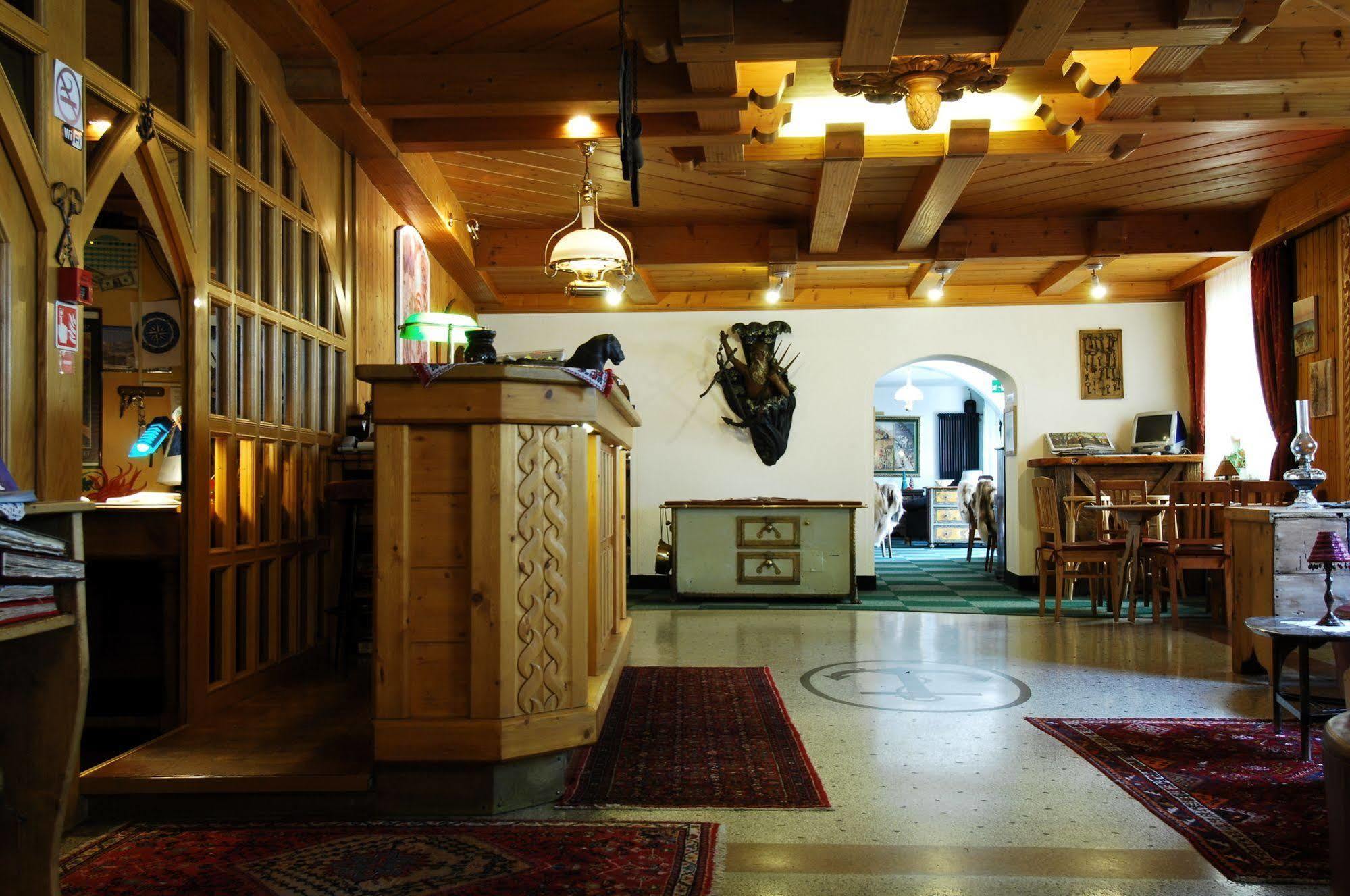 Hotel Ancora Castello-Molina di Fiemme Dış mekan fotoğraf