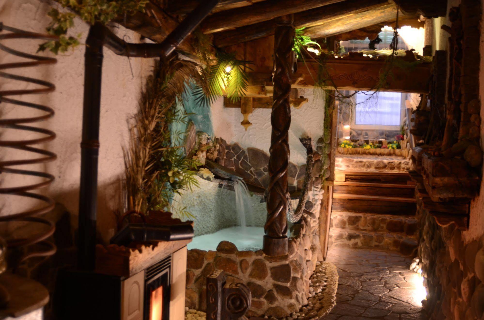Hotel Ancora Castello-Molina di Fiemme Dış mekan fotoğraf